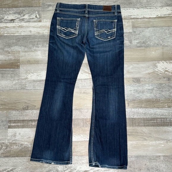 Women’s BKE Distressed Sabrina Jeans - Size 29R - Picture 8 of 8
